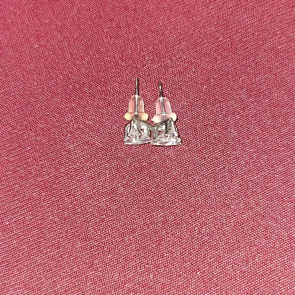 Diamond Unisex Triangle Shaped 1pair earrings